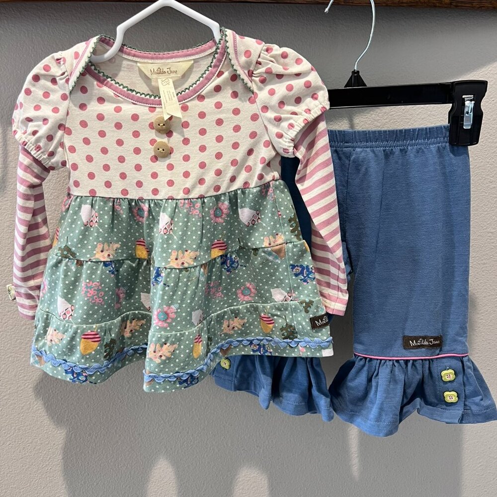 Adorable Matilda Jane outfit in Size 6–12 months, in Good pre‑owned condition.